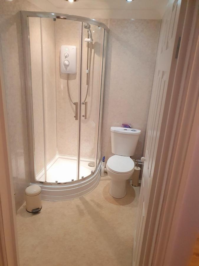 Sherwood Bungalow 3 Bedroom Entire Property 波士顿 外观 照片
