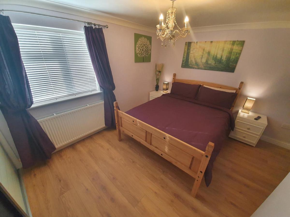 Sherwood Bungalow 3 Bedroom Entire Property 波士顿 外观 照片