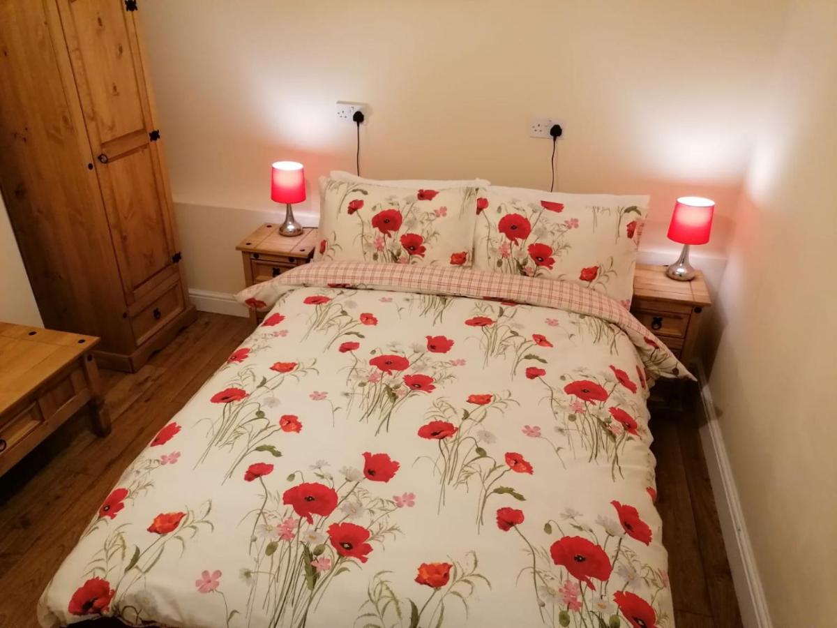 Sherwood Bungalow 3 Bedroom Entire Property 波士顿 外观 照片